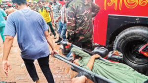‘আম্মু, পানি দাও জ্বালা করে’ 