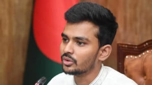 আর চুপ থাকার মতো পরিস্থিতি নেই
