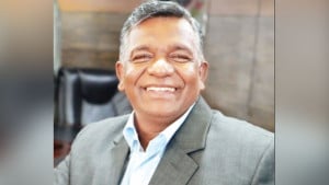 তিন শতক পূরণের লক্ষ্য নিয়ে এসেছি