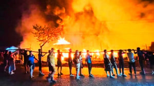 দীঘিনালায় ১৮ দিনের ব্যবধানে আবারও অগ্নিকাণ্ড, পুড়ল ১৬ ব্যবসা প্রতিষ্ঠান