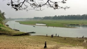নদী রক্ষায় রাজনৈতিক দলের ঐক্য জরুরি