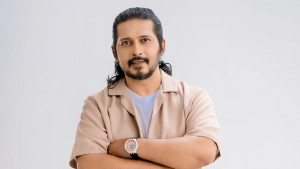 হারিয়ে যাইনি, এটাই জরুরি খবর...