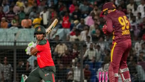 ‘প্রেসার’ চেয়ে সামলাতে পারলেন না লিটনরা