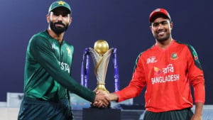 বাংলাদেশকে ১২৬ রানের লক্ষ্য দিল পাকিস্তান