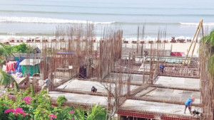 সৈকতের পাশে হোটেলের নির্মাণকাজ বন্ধে দুই সচিবকে বেলার চিঠি 