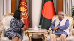 নির্বাচনে কমনওয়েলথের সমর্থন চাইলেন প্রধান উপদেষ্টা