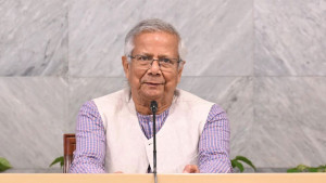 কড়াইলে অগ্নিকাণ্ডে ক্ষতিগ্রস্তদের পুনর্বাসনে প্রয়োজনীয় সহায়তা নিশ্চিত করবে সরকার: প্রধান উপদেষ্টা