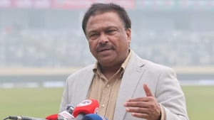 হঠাৎ অসুস্থ হয়ে সিসিইউতে ফারুক, হার্টে রিং