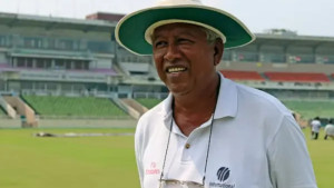 ‘কারও আশীর্বাদে ১৬ বছর চাকরি করিনি’
