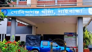 গোবিন্দগঞ্জে গরুচোর সন্দেহে তিনজনকে পিটিয়ে হত্যা