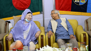 সেনাকুঞ্জে প্রধান উপদেষ্টার সঙ্গে খালেদা জিয়ার সৌজন্য সাক্ষাৎ