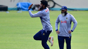 রিশাদের নতুন ‘অস্ত্রের মহড়া’ চলছে, জানালেন মুস্তাক