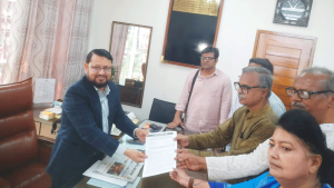 আরপিওর অগণতান্ত্রিক সংশোধনী বাতিলের দাবি বাম জোটের, ইসিতে স্মারকলিপি
