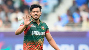 টি-টেন লিগে দল পেলেন তাসকিন