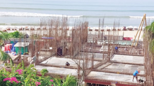 অনুমতি ছাড়া কক্সবাজার সৈকতের কাছে তৈরি হচ্ছে ১৪ তলা হোটেল