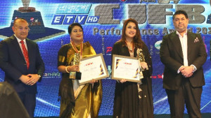 বেবী-শাকিব-পূর্ণিমাসহ সিজেএফবি অ্যাওয়ার্ড পেলেন যারা
