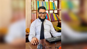 ফরিদপুরে ট্রাকচাপায় আইনজীবী নিহত