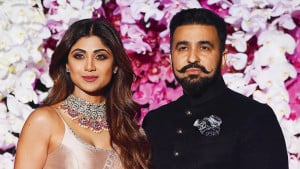 ৬০ কোটি রুপি জমার শর্তে বিদেশ যেতে পারবেন শিল্পা-রাজ