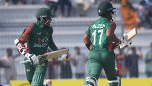 যুবাদের জয় দেখল বগুড়ার ভরা গ্যালারি  