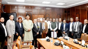 সুদহার এক অঙ্কে নামিয়ে আনার দাবি ব্যবসায়ীদের 
