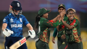 চারটি মিরাকল বল চেয়েছিলেন ফাহিমা
