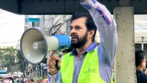 ইলিয়াস কাঞ্চনের মৃত্যুর গুজব, বিভ্রান্ত না হওয়ার আহ্বান ছেলে জয়ের