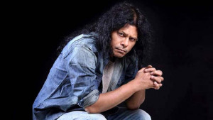 শুভ জন্মদিন ‘গুরু’