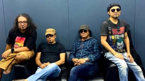 অস্ট্রেলিয়ার কনসার্টে শাফিনকে ট্রিবিউট দেবে মাইলস