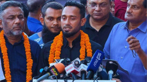 বয়কট করা ক্লাবগুলোর সঙ্গে বৈঠকে বসবেন মিঠুন