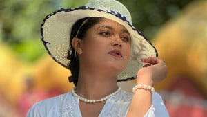 দেশের চিকিৎসা ব্যবস্থার প্রতি বিশ্বাস উঠে গেল, কেন বললেন মৌসুমী হামিদ