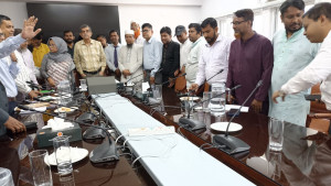 শিক্ষকদের আন্দোলন প্রত্যাহার, ফিরছেন ক্লাসে