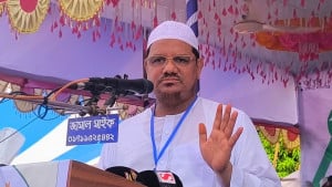 নির্বাচন নিয়ে যারা তাড়াহুড়ো করছে, তাদের স্লোগানে ভারতের সুর: রেজাউল করীম
