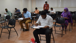নর্থ সাউথ ইউনিভার্সিটিতে ইএসএমও পরীক্ষা অনুষ্ঠিত