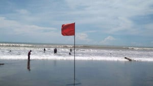 বঙ্গোপসাগরে নিম্নচাপ, সমুদ্রবন্দরে ৩ নম্বর সতর্ক সংকেত