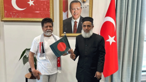 ইসরায়েল থেকে মুক্ত শহিদুল আলম দেশে ফিরছেন শনিবার ভোরে