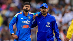 আইসিইউতে ভারতীয় ব্যাটার শ্রেয়াস আইয়ার