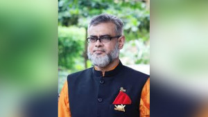 দাউদকান্দি উপজেলার সাবেক চেয়ারম্যান সুমন গ্রেপ্তার