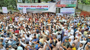 আজ থেকে শিক্ষকদের লাগাতার অবস্থান কর্মসূচি, আসতে পারে কর্মবিরতির ঘোষণা