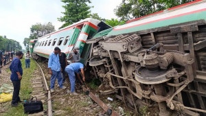 সিলেটে ট্রেন লাইনচ্যুতের ঘটনায় বরখাস্ত দুই কর্মকর্তা, দুই তদন্ত কমিটি গঠন