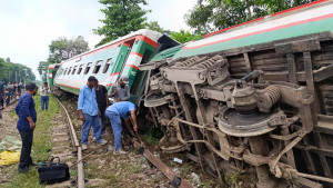 তিন ঘণ্টা পর সিলেটের সঙ্গে সারা দেশের রেল যোগাযোগ স্বাভাবিক