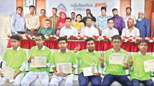 ‘যুক্তি মানুষকে আলোকিত  করে, বিজ্ঞান দেয় মুক্তি’