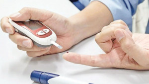 ডায়াবেটিসের ঝুঁকি এবং কারা পরীক্ষা করাবেন