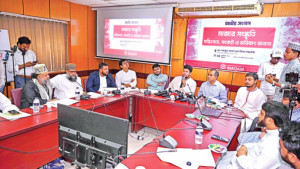 সবাই সংঘাতের জন্য মুখিয়ে আছে