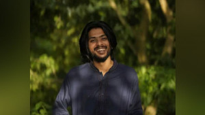 অমর্ত্য রায়ের প্রার্থিতা বহাল চেয়ে আইনি নোটিশ