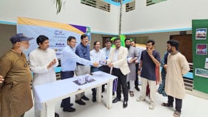 এডাস্ট সুহৃদের ফটোগ্রাফি প্রতিযোগিতা ‘এক ক্লিকের গল্প’