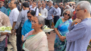 শ্রদ্ধা ও ভালোবাসায় বদরুদ্দীন উমরকে শেষ বিদায়