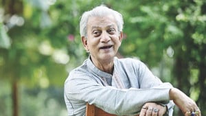অভিনেতা প্রবীর মিত্রকে নিয়ে নতুন উদ্যোগ