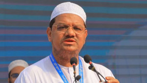 ফ্যাসিস্টদের বিরুদ্ধে কী ভূমিকা ছিল, তা মির্জা ফখরুলকে জিজ্ঞেস করুন: চরমোনাই পীর