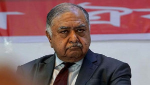 হাসপাতালে ভর্তি ড. কামাল
