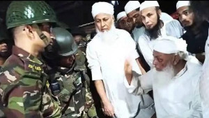 হাটহাজারীতে সতর্ক অবস্থায় আইনশৃঙ্খলা বাহিনী